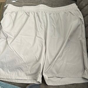 Men's Gray Shorts